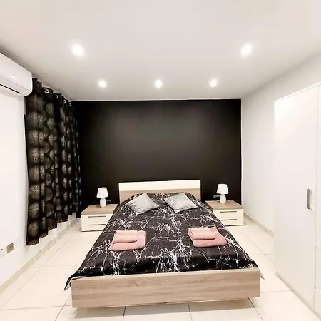 Appartamento New&cosy With Balcony *