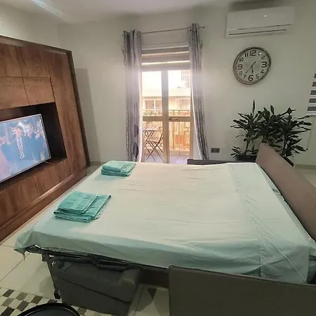 Appartamento New&cosy With Balcony San Ġwann